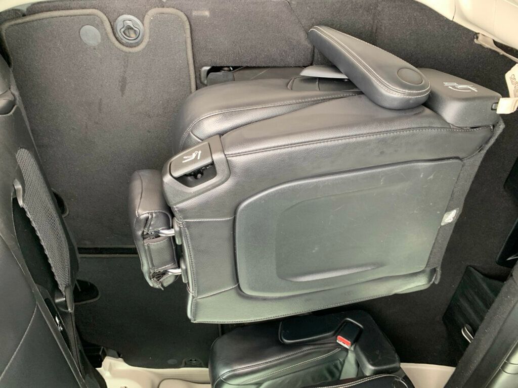 2022 Chrysler Pacifica Touring L FWD - 22986031 - 32