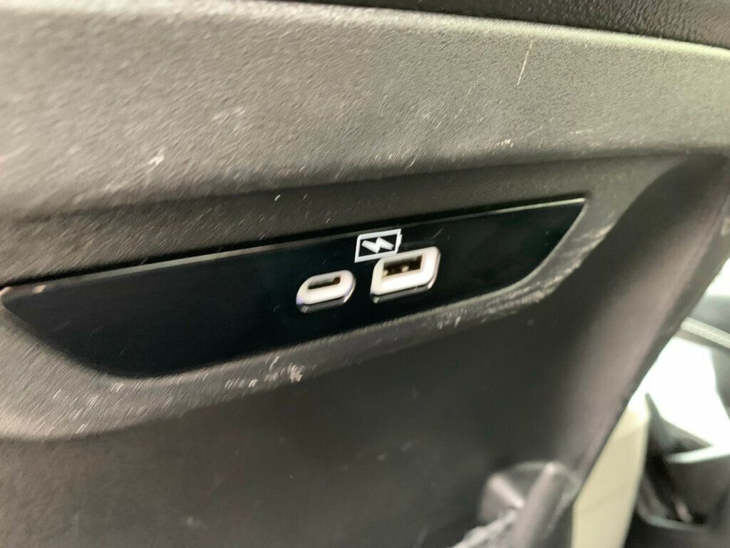 2022 Chrysler Pacifica Touring L FWD - 22986031 - 38