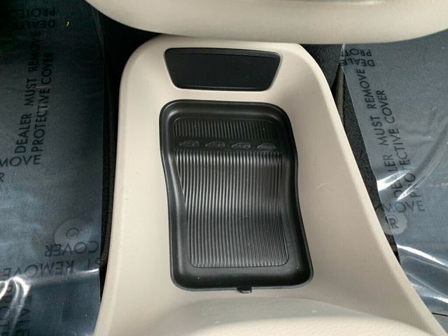 2022 Chrysler Pacifica Touring L FWD - 22986031 - 46