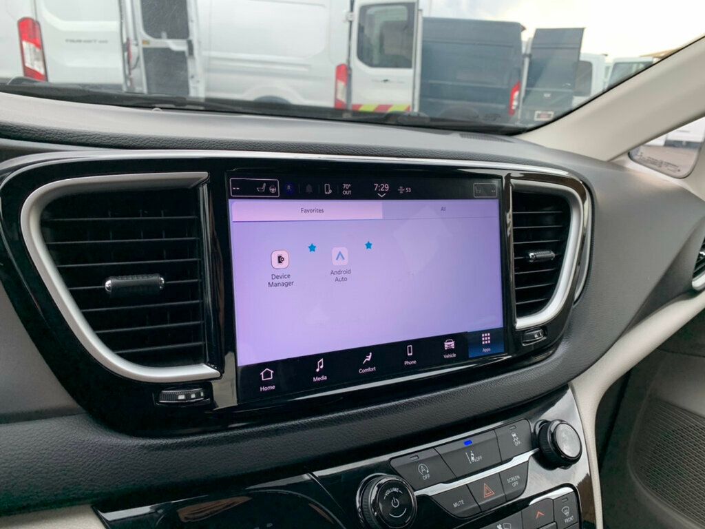 2022 Chrysler Pacifica Touring L FWD - 22986031 - 48