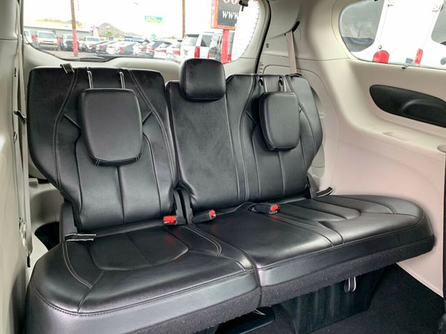 2022 Chrysler Pacifica Touring L FWD - 22986031 - 7