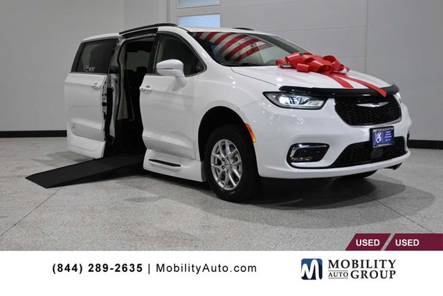 2022 Chrysler Pacifica Touring L FWD - 23009993 - 0