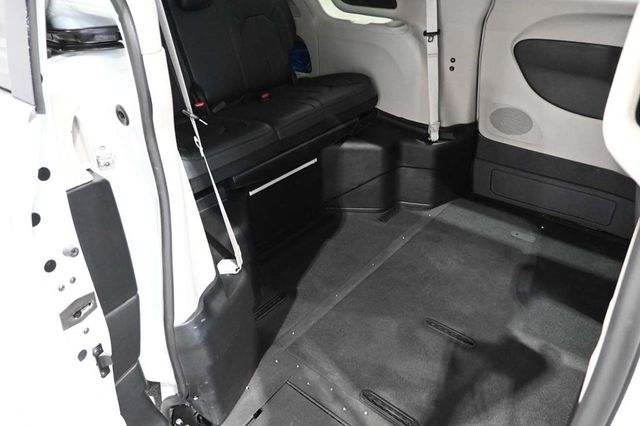 2022 Chrysler Pacifica Touring L FWD - 23009993 - 17