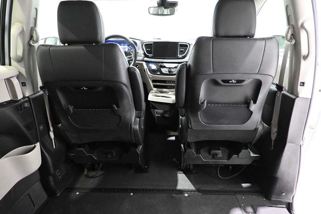 2022 Chrysler Pacifica Touring L FWD - 23009993 - 19