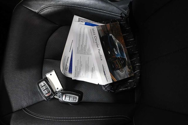 2022 Chrysler Pacifica Touring L FWD - 23009993 - 36