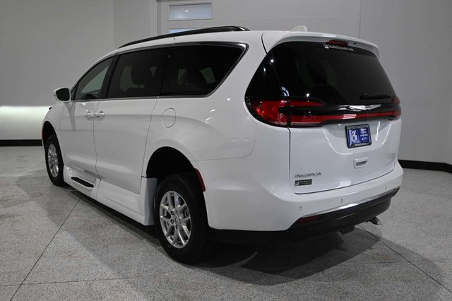 2022 Chrysler Pacifica Touring L FWD - 23009993 - 7