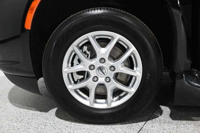 2022 Chrysler Pacifica Touring L FWD - 23050389 - 11