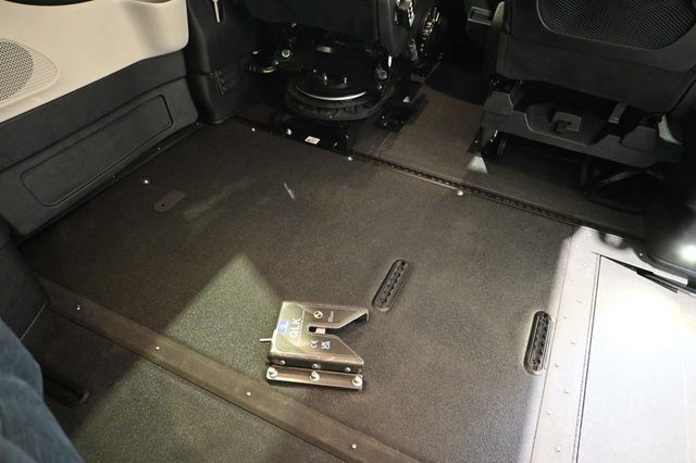 2022 Chrysler Pacifica Touring L FWD - 23050389 - 23