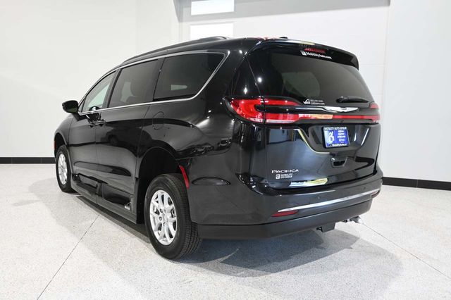 2022 Chrysler Pacifica Touring L FWD - 23050389 - 7