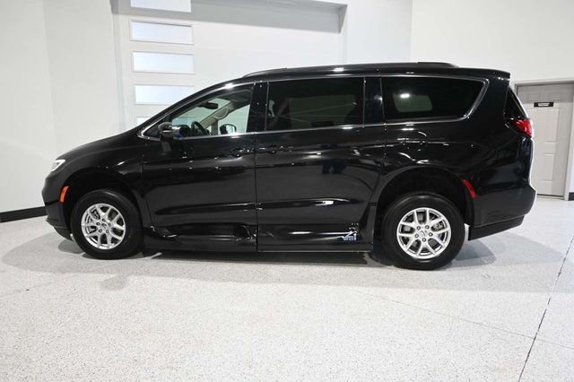 2022 Chrysler Pacifica Touring L FWD - 23050389 - 8