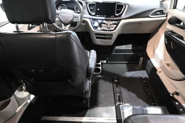 2022 Chrysler Pacifica Touring L FWD - 23066911 - 20