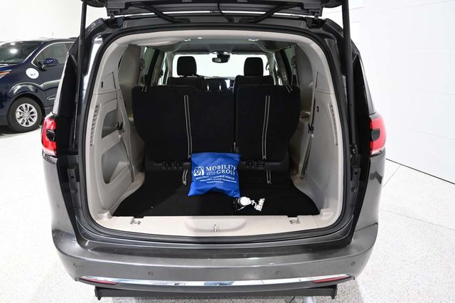 2022 Chrysler Pacifica Touring L FWD - 23066911 - 23