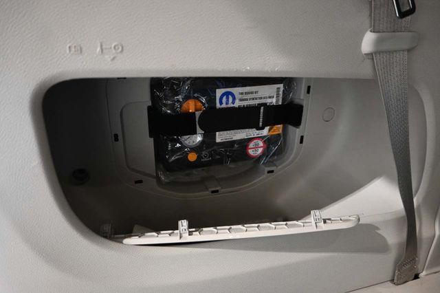 2022 Chrysler Pacifica Touring L FWD - 23066911 - 25