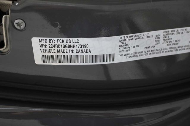 2022 Chrysler Pacifica Touring L FWD - 23072817 - 32