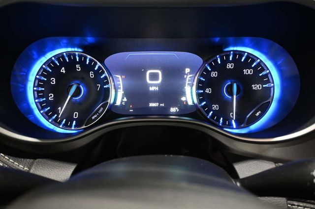 2022 Chrysler Pacifica Touring L FWD - 23072817 - 35