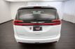 2022 Chrysler Pacifica Touring L FWD - 22655098 - 14