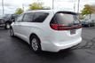 2022 Chrysler Pacifica Touring L FWD - 22605369 - 5