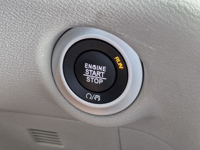 2022 Chrysler Voyager LX - 23033600 - 20