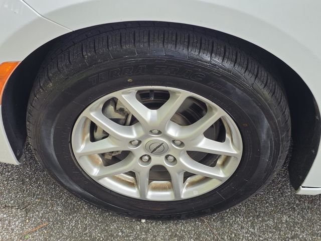 2022 Chrysler Voyager LX - 23033600 - 32