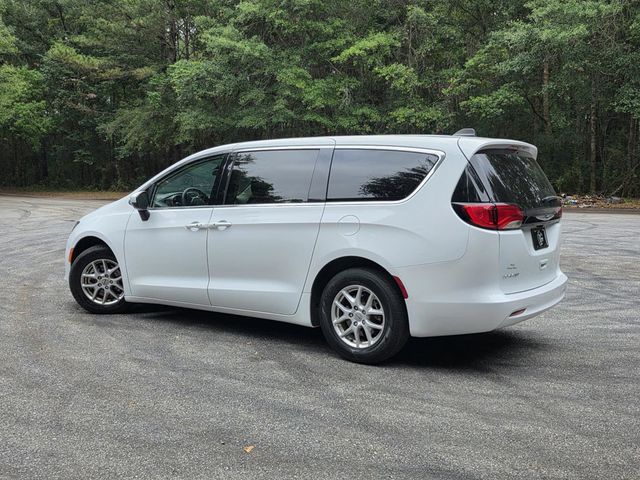 2022 Chrysler Voyager LX - 23033600 - 3