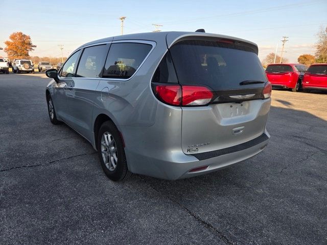 2022 Chrysler Voyager LX - 22947646 - 5