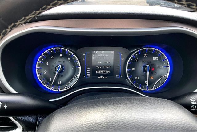2022 Chrysler Voyager LX - 23031245 - 23