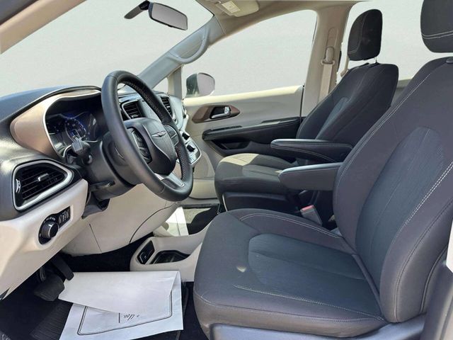 2022 Chrysler Voyager LX 4dr Mini Van - 23050933 - 9