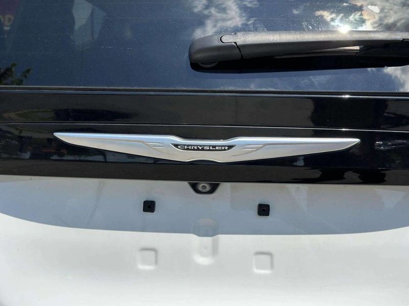 2022 Chrysler Voyager LX 4dr Mini Van - 23050933 - 43