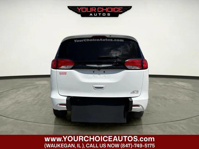2022 Chrysler Voyager LX 4dr Mini Van - 23050933 - 4