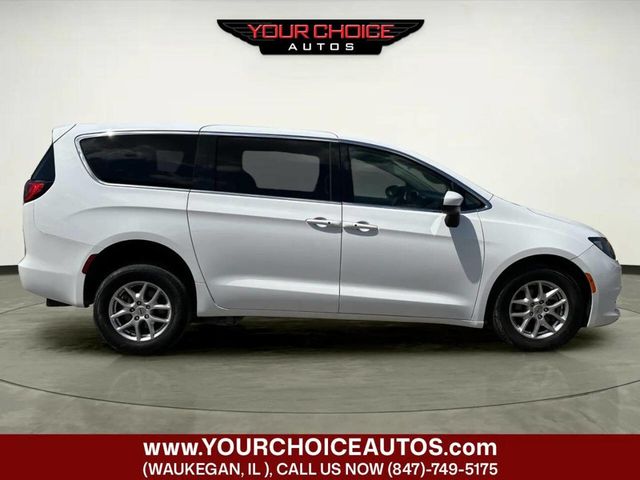 2022 Chrysler Voyager LX 4dr Mini Van - 23050933 - 6