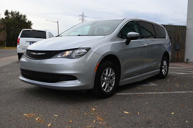 2022 Chrysler Voyager LX Mobility Handicap Van - 22991091 - 9