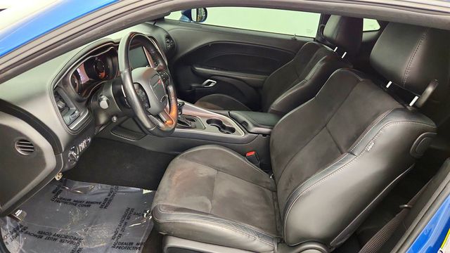 2022 Dodge Challenger GT AWD w/ Plus & Blacktop Packages - 23067196 - 18