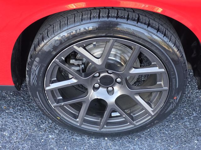 2022 Dodge Challenger GT RWD - 22982687 - 26