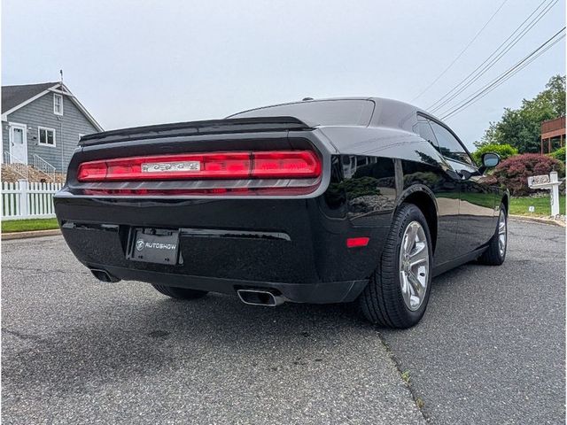 2022 Dodge Challenger GT Auto's photo