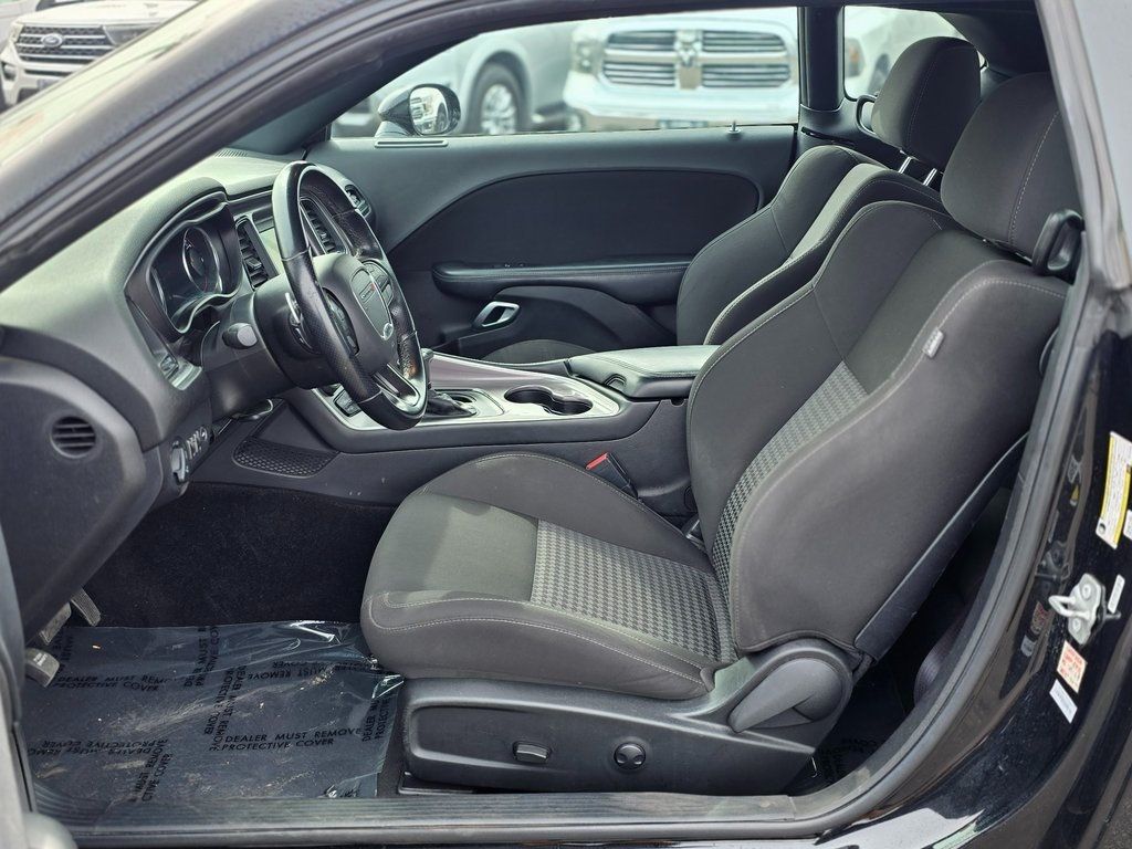 2022 Dodge Challenger GT RWD - 22979444 - 6