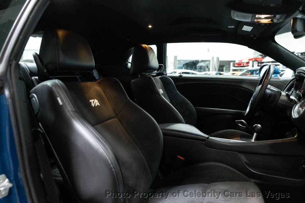2022 Dodge Challenger Manual, plus pkg, Driver convenience, T/A pkg, Alpine and more! - 23013822 - 31
