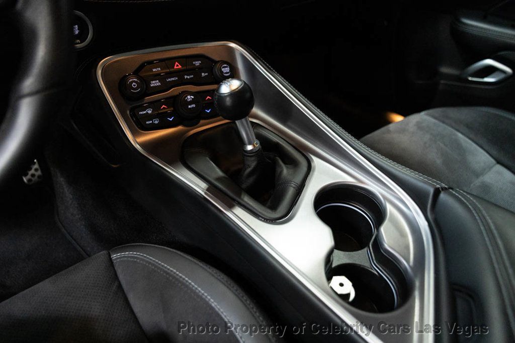 2022 Dodge Challenger Manual, plus pkg, Driver convenience, T/A pkg, Alpine and more! - 23013822 - 3