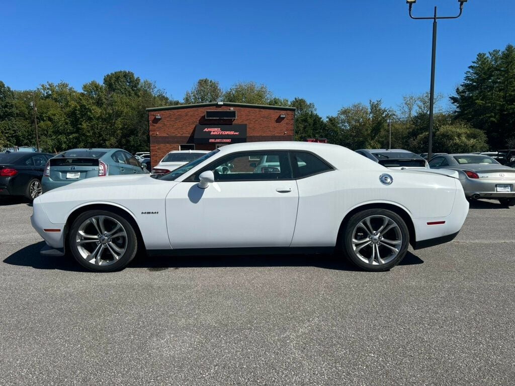 2022 Dodge Challenger R/T RWD - 22628915 - 1