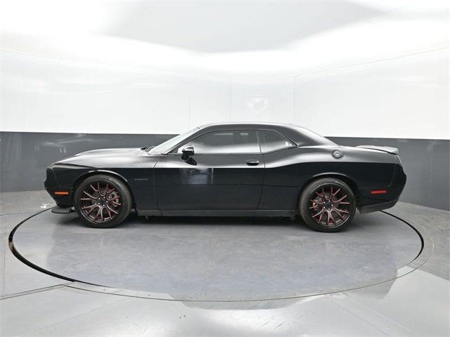 2022 Dodge Challenger R/T photo 2