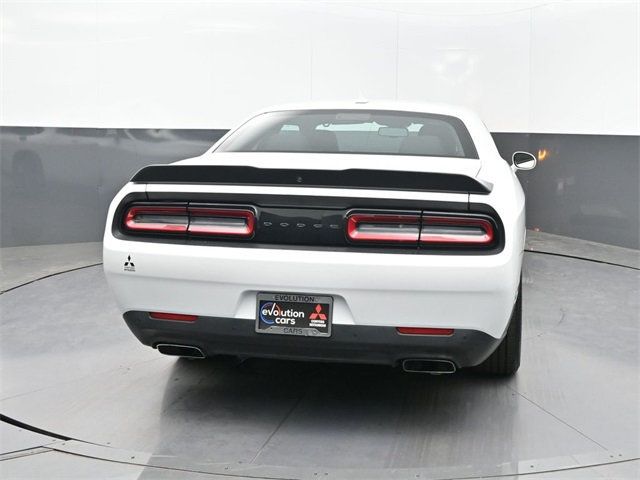 2022 Dodge Challenger R/T photo 21
