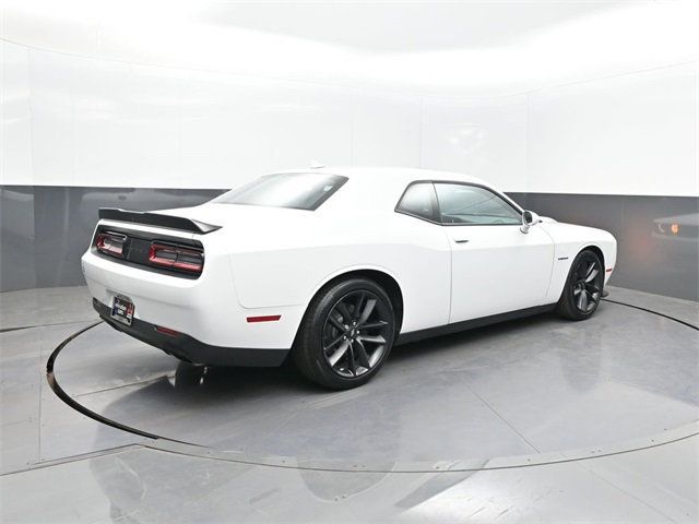 2022 Dodge Challenger R/T photo 22