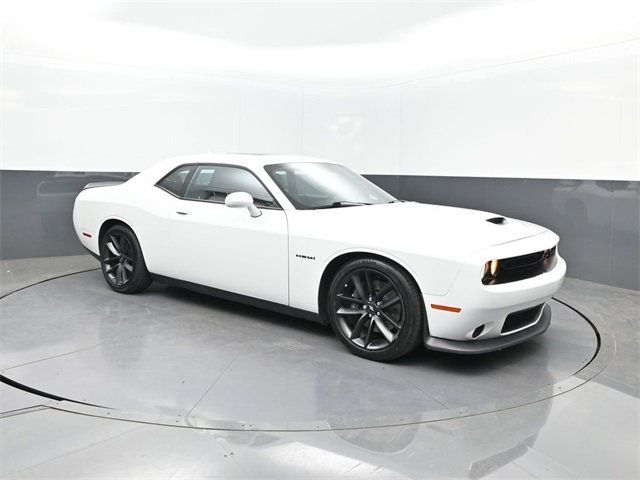 2022 Dodge Challenger R/T photo 24