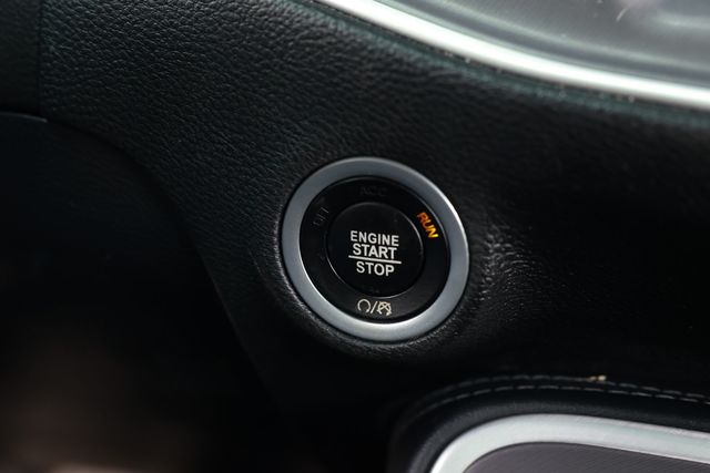 2022 Dodge Challenger R/T RWD - 23078312 - 31