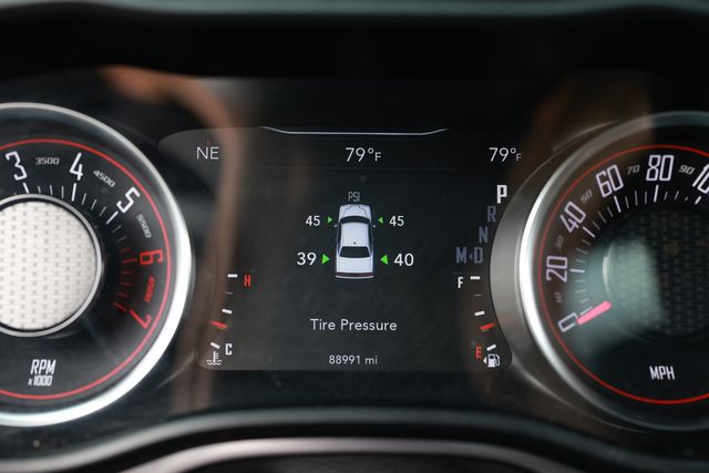 2022 Dodge Challenger R/T RWD - 23078312 - 45