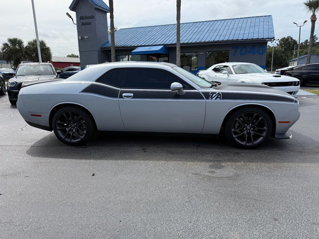 2022 Dodge Challenger R/T RWD - 23079353 - 3