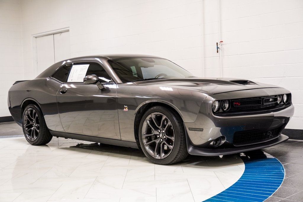 2022 Dodge Challenger R/T Scat Pack photo 3
