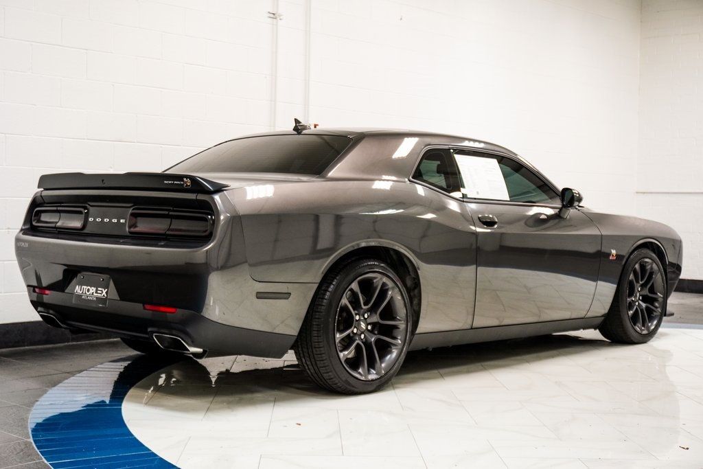 2022 Dodge Challenger R/T Scat Pack photo 4