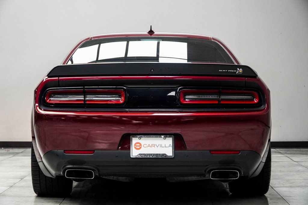 2022 Dodge Challenger R/T Scat Pack Widebody photo 13
