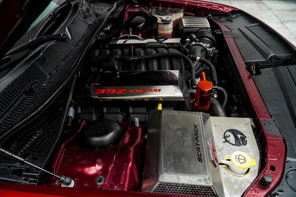 2022 Dodge Challenger R/T Scat Pack Widebody photo 6