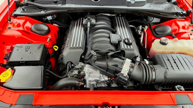 2022 Dodge Challenger R/T Scat Pack Widebody RWD w/ Alpine Audio & Automatic - 23085311 - 25